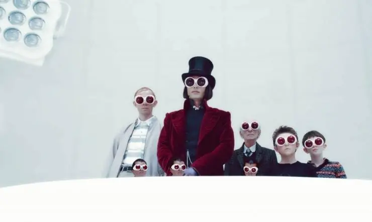 Чарли и шоколадная фабрика (2005) в хорошем качестве смотреть онлайн Чарли и шоколадная фабрика (2005) фильм в хорошем качестве смотреть онлайн