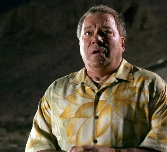 Мисс Конгениальность 2: Прекрасна и опасна (2005) в хорошем качестве смотреть онлайн Мисс Конгениальность 2: Прекрасна и опасна (2005) фильм в хорошем качестве смотреть онлайн