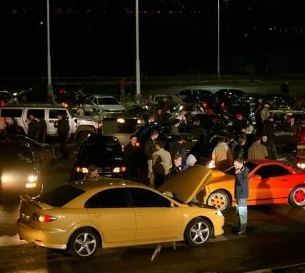 Неуправляемый занос (2004) смотреть онлайн бесплатно Неуправляемый занос (2004) фильм смотреть онлайн бесплатно