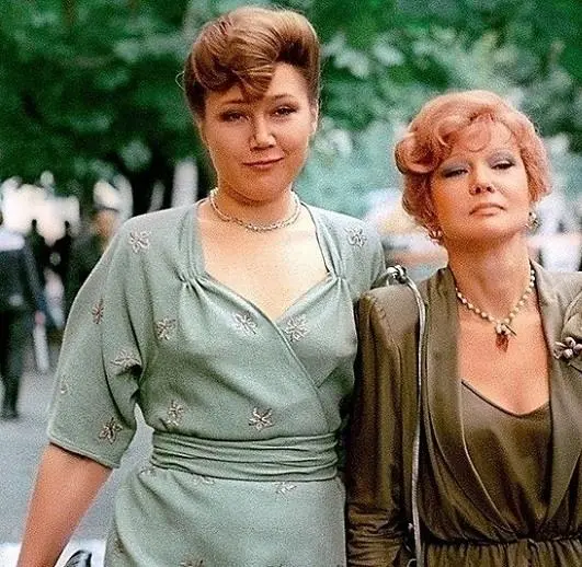 Любимая женщина механика Гаврилова (1981) в хорошем качестве смотреть онлайн Любимая женщина механика Гаврилова (1981) фильм в хорошем качестве смотреть онлайн