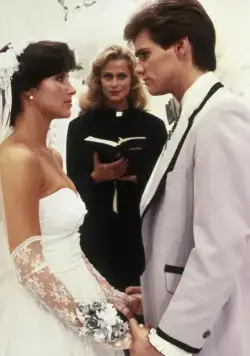 Однажды укушенный (1985) в хорошем качестве смотреть онлайн Однажды укушенный (1985) фильм в хорошем качестве смотреть онлайн