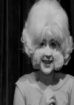 Голова-ластик (1977) смотреть онлайн Голова-ластик (1977) фильм смотреть онлайн