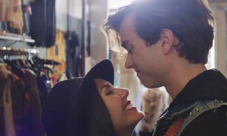 Те, кого нельзя целовать (2015) смотреть онлайн бесплатно Те, кого нельзя целовать (2015) фильм смотреть онлайн бесплатно