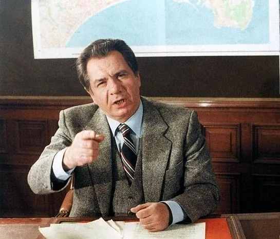 Кто есть кто? (1979) смотреть онлайн Кто есть кто? (1979) фильм смотреть онлайн