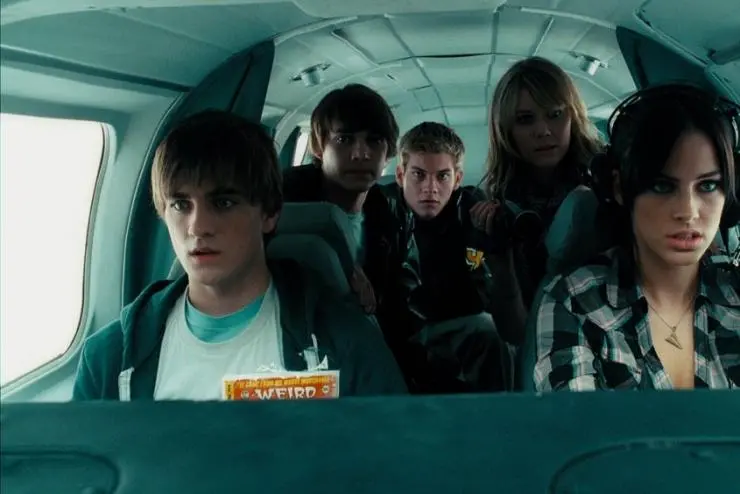 Высота (2010) в хорошем качестве смотреть онлайн Высота (2010) фильм в хорошем качестве смотреть онлайн