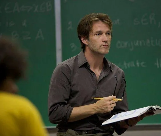 Гость (2011) в хорошем качестве смотреть онлайн Гость (2011) фильм в хорошем качестве смотреть онлайн