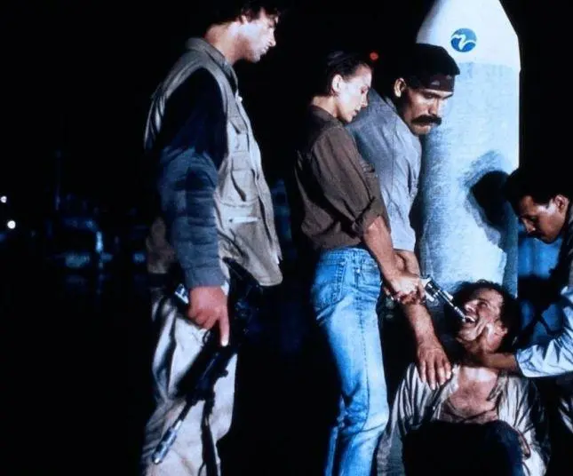 Стрелок (1993) смотреть онлайн бесплатно Стрелок (1993) фильм смотреть онлайн бесплатно