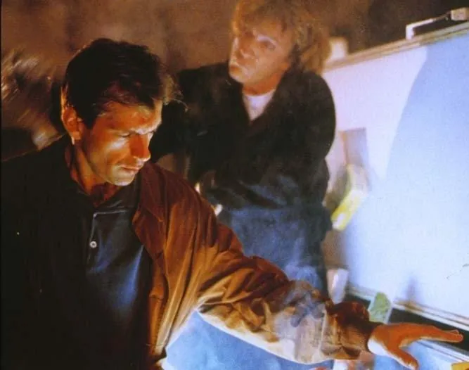 Части тела (1992) в хорошем качестве смотреть онлайн Части тела (1992) фильм в хорошем качестве смотреть онлайн