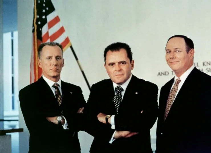 Никсон (1995) в хорошем качестве смотреть онлайн Никсон (1995) фильм в хорошем качестве смотреть онлайн