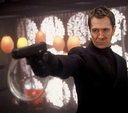 Дохлая рыба (2004) в хорошем качестве смотреть онлайн Дохлая рыба (2004) фильм в хорошем качестве смотреть онлайн