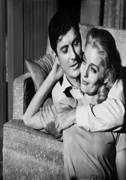 Обнаженный поцелуй (1964) в хорошем качестве смотреть онлайн Обнаженный поцелуй (1964) фильм в хорошем качестве смотреть онлайн