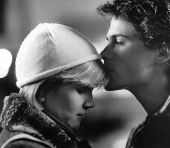 Огни святого Эльма (1985) смотреть онлайн бесплатно Огни святого Эльма (1985) фильм смотреть онлайн бесплатно