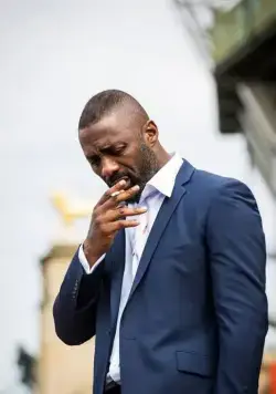 Сотни улиц (2016) смотреть онлайн Сотни улиц (2016) фильм смотреть онлайн