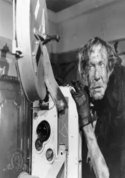 Сумасшедший дом (1974) в хорошем качестве смотреть онлайн Сумасшедший дом (1974) фильм в хорошем качестве смотреть онлайн