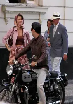 Элено (2011) смотреть онлайн бесплатно Элено (2011) фильм смотреть онлайн бесплатно