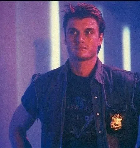 Ангел тьмы (1989) смотреть онлайн Ангел тьмы (1989) фильм смотреть онлайн