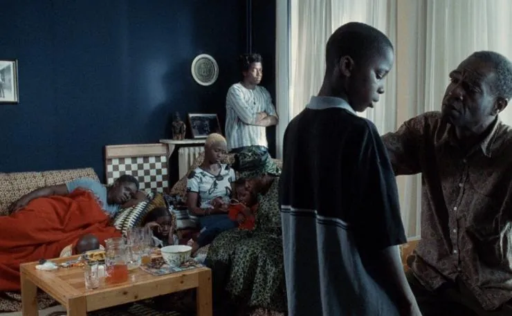 Код неизвестен (2000) в хорошем качестве смотреть онлайн Код неизвестен (2000) фильм в хорошем качестве смотреть онлайн