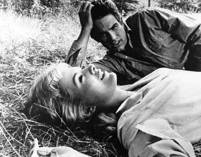 Лилит (1964) смотреть онлайн Лилит (1964) фильм смотреть онлайн