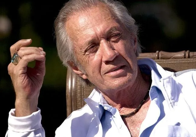 Динокрок против динозавра (2010) в хорошем качестве смотреть онлайн Динокрок против динозавра (2010) фильм в хорошем качестве смотреть онлайн