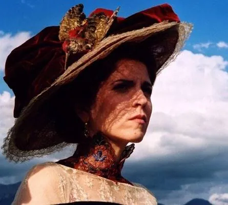 24 часа из жизни женщины (2002) смотреть онлайн 24 часа из жизни женщины (2002) фильм смотреть онлайн