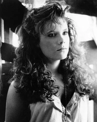 Маленькая колдунья (1989) смотреть онлайн бесплатно Маленькая колдунья (1989) фильм смотреть онлайн бесплатно