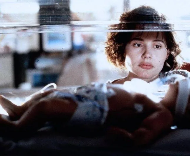 Энджи (1994) в хорошем качестве смотреть онлайн Энджи (1994) фильм в хорошем качестве смотреть онлайн