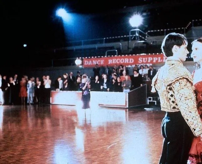 Танцы без правил (1992) смотреть онлайн бесплатно Танцы без правил (1992) фильм смотреть онлайн бесплатно