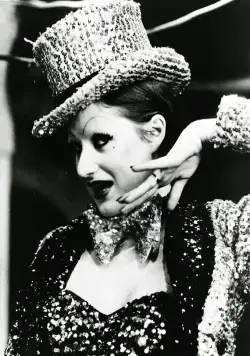 Шоу ужасов Рокки Хоррора (1975) смотреть онлайн бесплатно Шоу ужасов Рокки Хоррора (1975) фильм смотреть онлайн бесплатно