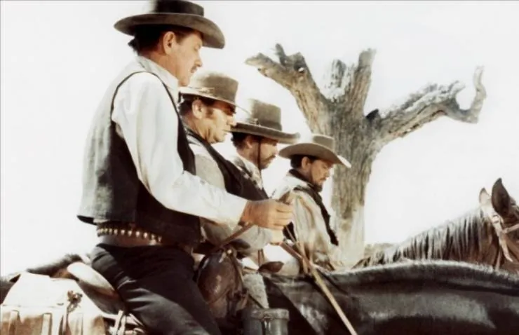 Дикая банда (1969) в хорошем качестве смотреть онлайн Дикая банда (1969) фильм в хорошем качестве смотреть онлайн