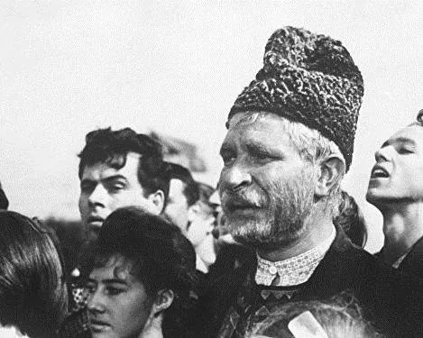 Последний месяц осени (1965) смотреть онлайн бесплатно Последний месяц осени (1965) фильм смотреть онлайн бесплатно