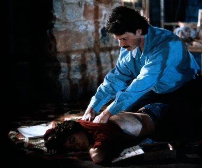 Любовные преступления (1991) в хорошем качестве смотреть онлайн Любовные преступления (1991) фильм в хорошем качестве смотреть онлайн