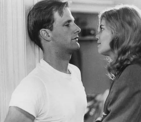 Дом на Кэрролл-стрит (1987) смотреть онлайн бесплатно Дом на Кэрролл-стрит (1987) фильм смотреть онлайн бесплатно