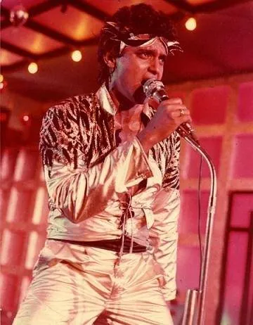 Танцор диско (1982) смотреть онлайн бесплатно Танцор диско (1982) фильм смотреть онлайн бесплатно