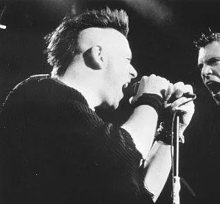 Эмблема тяжелого рока (1996) смотреть онлайн бесплатно Эмблема тяжелого рока (1996) фильм смотреть онлайн бесплатно