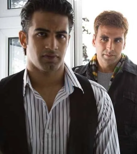 Намасте Лондон (2007) в хорошем качестве смотреть онлайн Намасте Лондон (2007) фильм в хорошем качестве смотреть онлайн