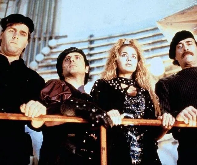 Полицейский 2000 года (1993) в хорошем качестве смотреть онлайн Полицейский 2000 года (1993) фильм в хорошем качестве смотреть онлайн