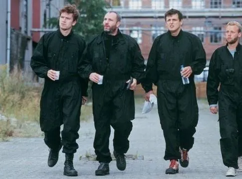 Быстрые стволы (1999) в хорошем качестве смотреть онлайн Быстрые стволы (1999) фильм в хорошем качестве смотреть онлайн