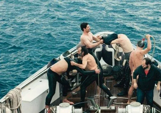 Шевалье (2015) в хорошем качестве смотреть онлайн Шевалье (2015) фильм в хорошем качестве смотреть онлайн