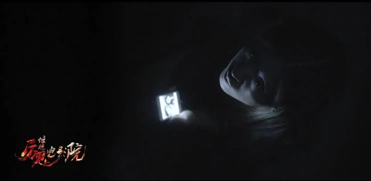 Кинотеатр ужаса (2015) в хорошем качестве смотреть онлайн Кинотеатр ужаса (2015) фильм в хорошем качестве смотреть онлайн