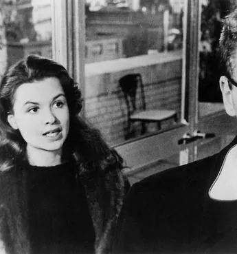 Сладкий запах успеха (1957) смотреть онлайн Сладкий запах успеха (1957) фильм смотреть онлайн