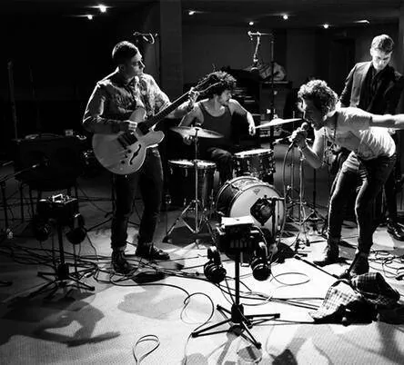 Свенгали (2013) в хорошем качестве смотреть онлайн Свенгали (2013) фильм в хорошем качестве смотреть онлайн