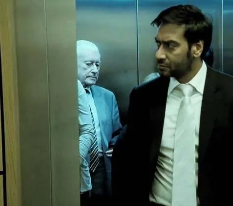 Неуправляемый (2012) смотреть онлайн бесплатно Неуправляемый (2012) фильм смотреть онлайн бесплатно