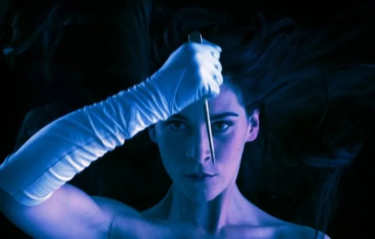 Странный цвет слез твоего тела (2013) смотреть онлайн бесплатно Странный цвет слез твоего тела (2013) фильм смотреть онлайн бесплатно