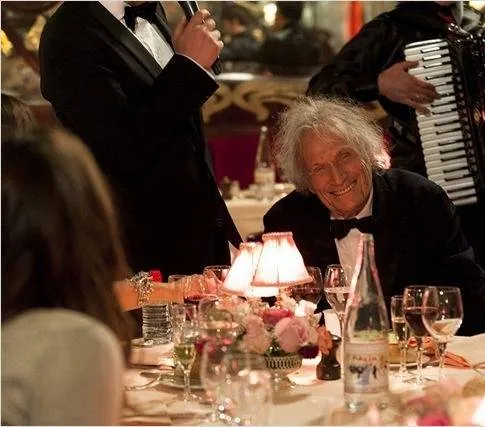 Любовь в квадрате (2013) в хорошем качестве смотреть онлайн Любовь в квадрате (2013) фильм в хорошем качестве смотреть онлайн