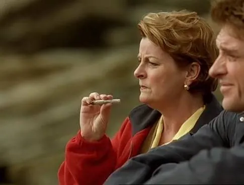 Спасите Грейс (1999) смотреть онлайн Спасите Грейс (1999) фильм смотреть онлайн