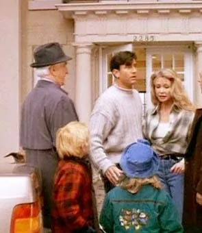 Ребенок напрокат (1995) в хорошем качестве смотреть онлайн Ребенок напрокат (1995) фильм в хорошем качестве смотреть онлайн