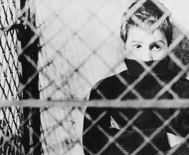 Четыреста ударов (1959) смотреть онлайн бесплатно Четыреста ударов (1959) фильм смотреть онлайн бесплатно