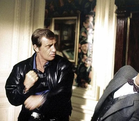 Одиночка (1986) смотреть онлайн бесплатно Одиночка (1986) фильм смотреть онлайн бесплатно