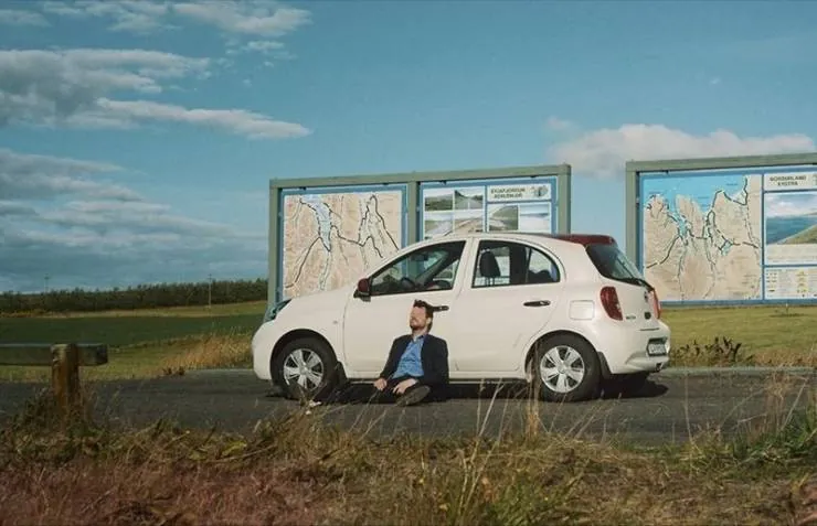 Задом наперед (2015) в хорошем качестве смотреть онлайн Задом наперед (2015) фильм в хорошем качестве смотреть онлайн