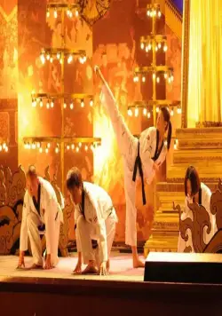 Пяткой в глаз (2011) смотреть онлайн бесплатно Пяткой в глаз (2011) фильм смотреть онлайн бесплатно